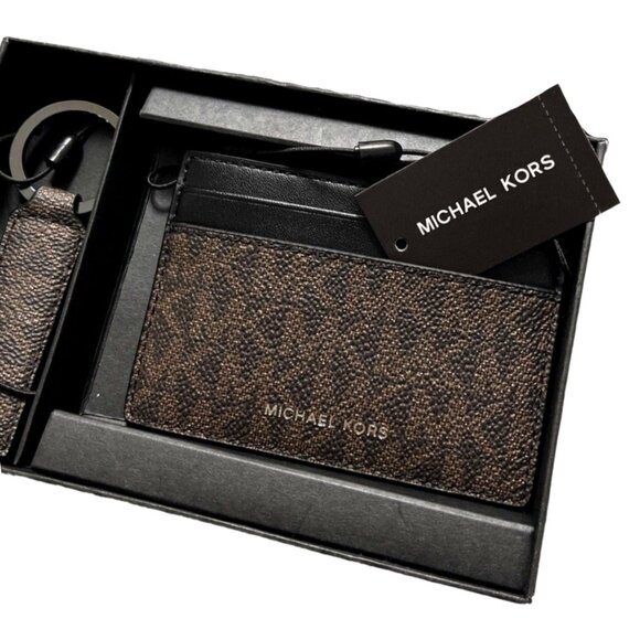 Michael Kors | Men's Leather Monogram Card Holder Wallet with Keychain Holder - Picture 1 of 6